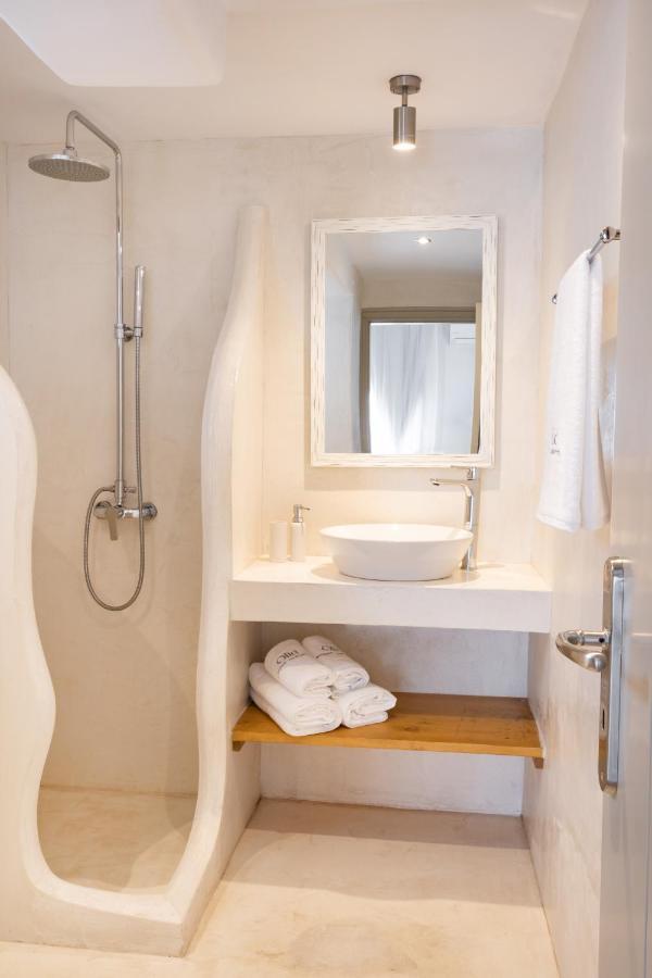 Olia Boutique Apartments 卡尔帕索斯 外观 照片
